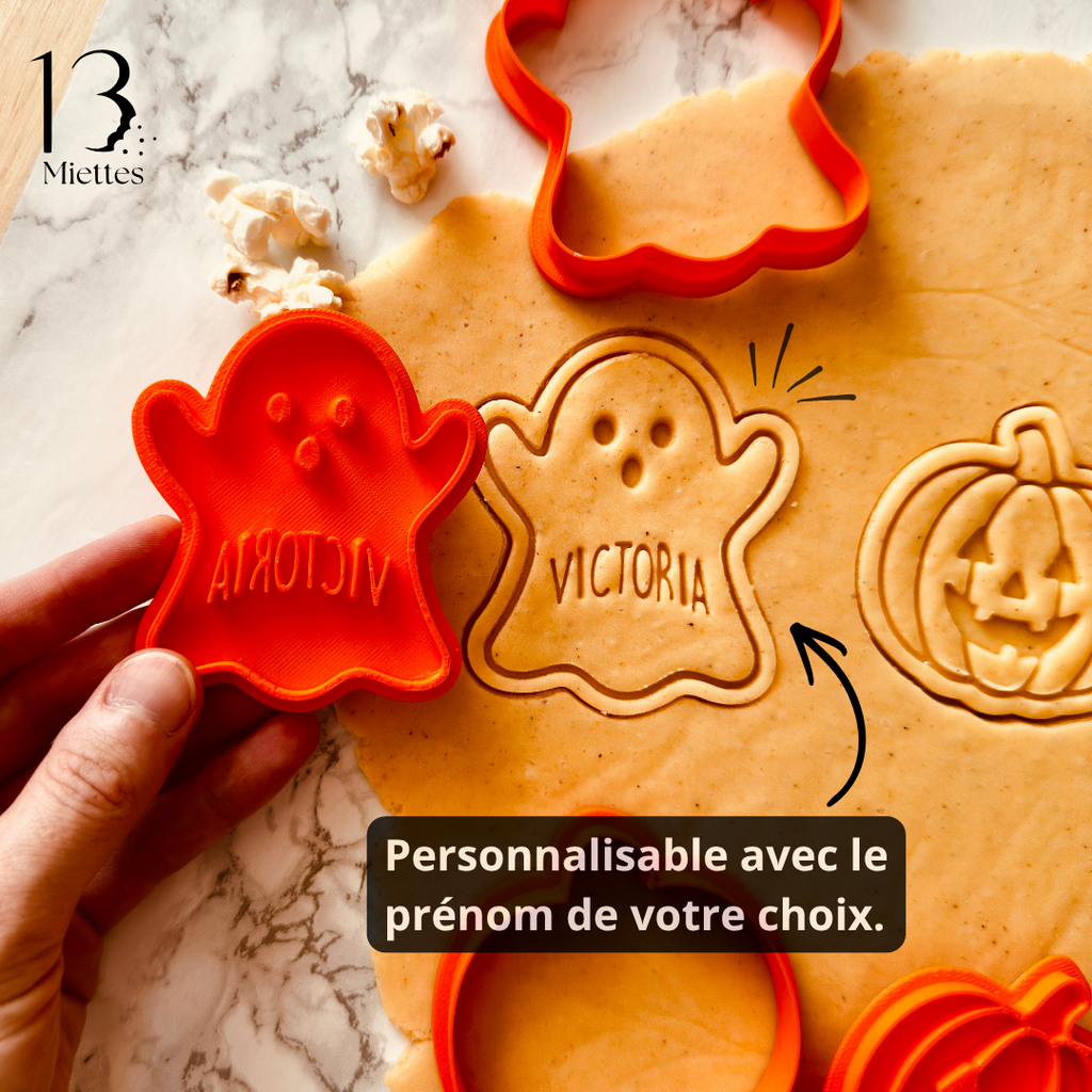 Kit d'emporte-pièces Halloween avec boîte personnalisée.