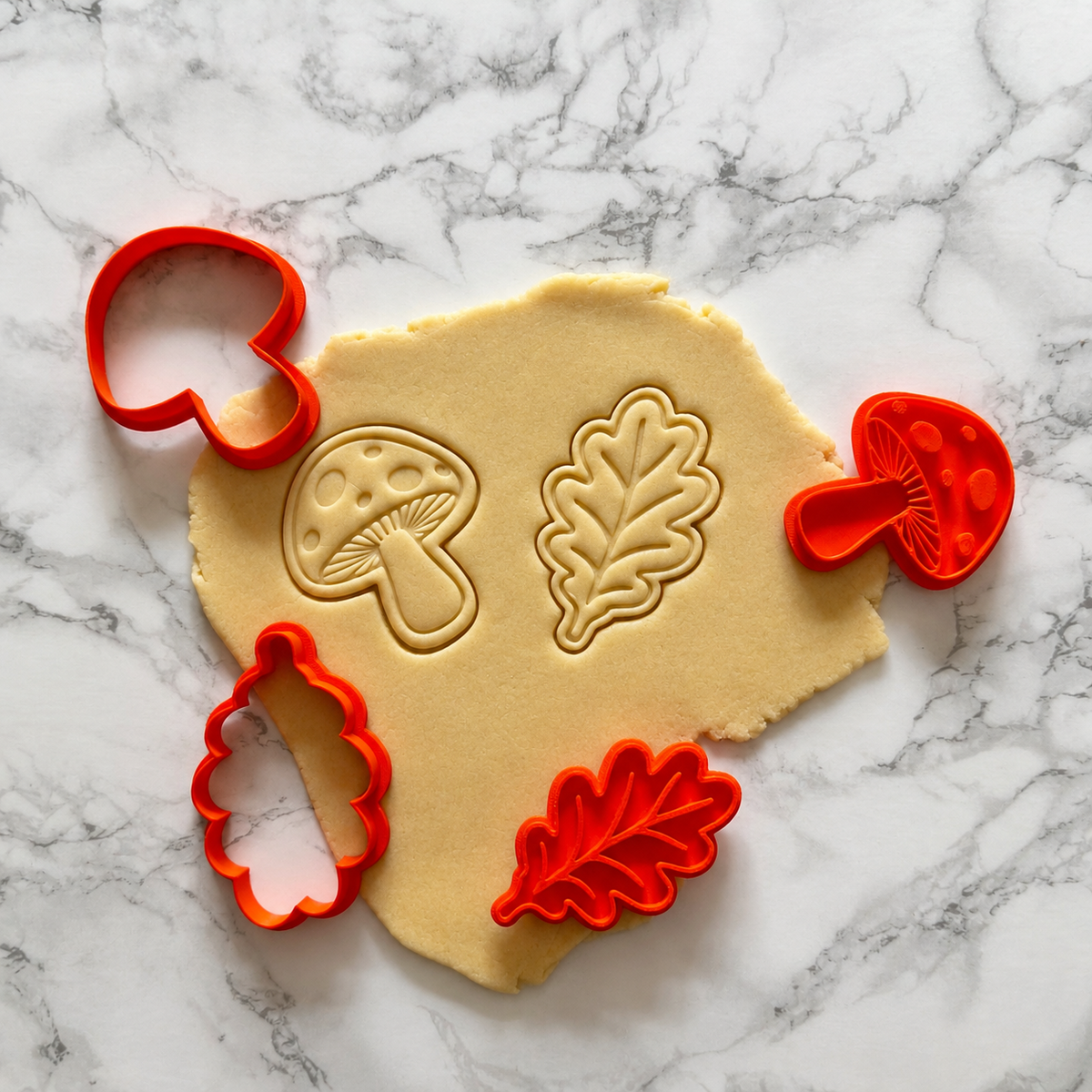 Emporte-pièce feuille d’automne et champignon pour biscuits