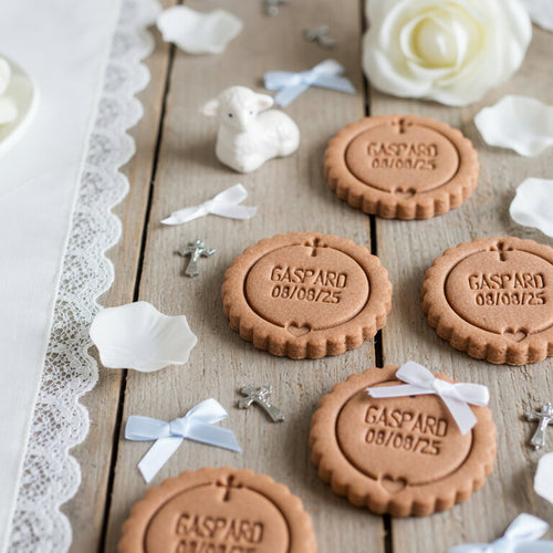 Emporte-pièce baptême personnalisé cadeaux invités biscuits personnalisés
