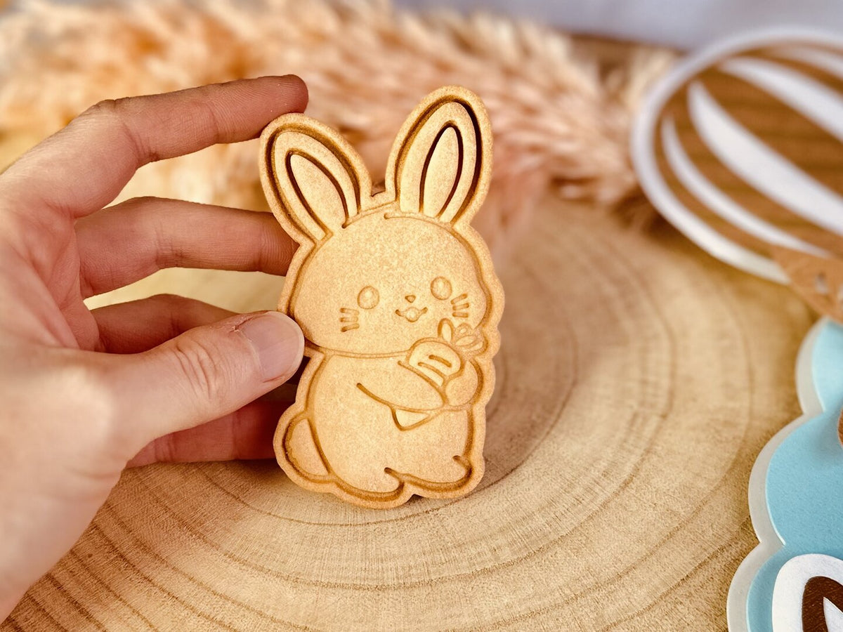 Emporte-pièce lapin avec sa carotte