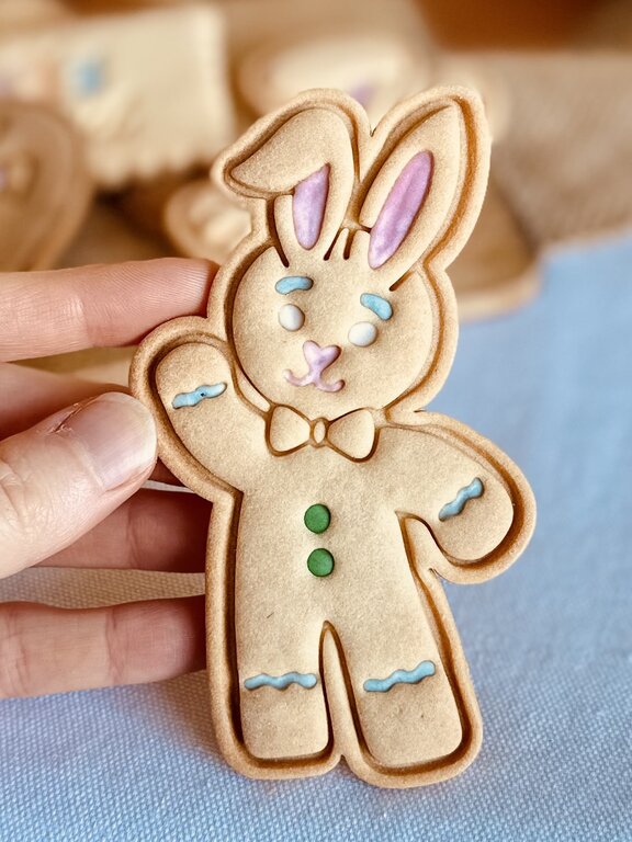 Emporte-pièce bonhomme pain d'épices version lapin de pâques