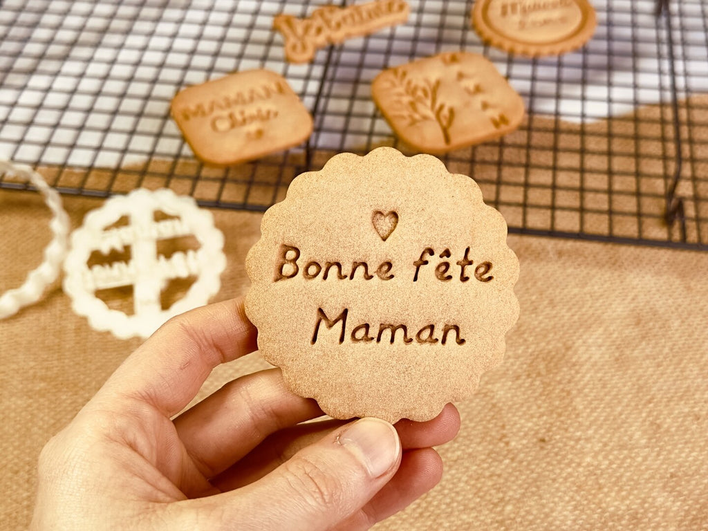 Emporte-pièce bonne fête Maman cadeau pour fête des mères biscuits maman