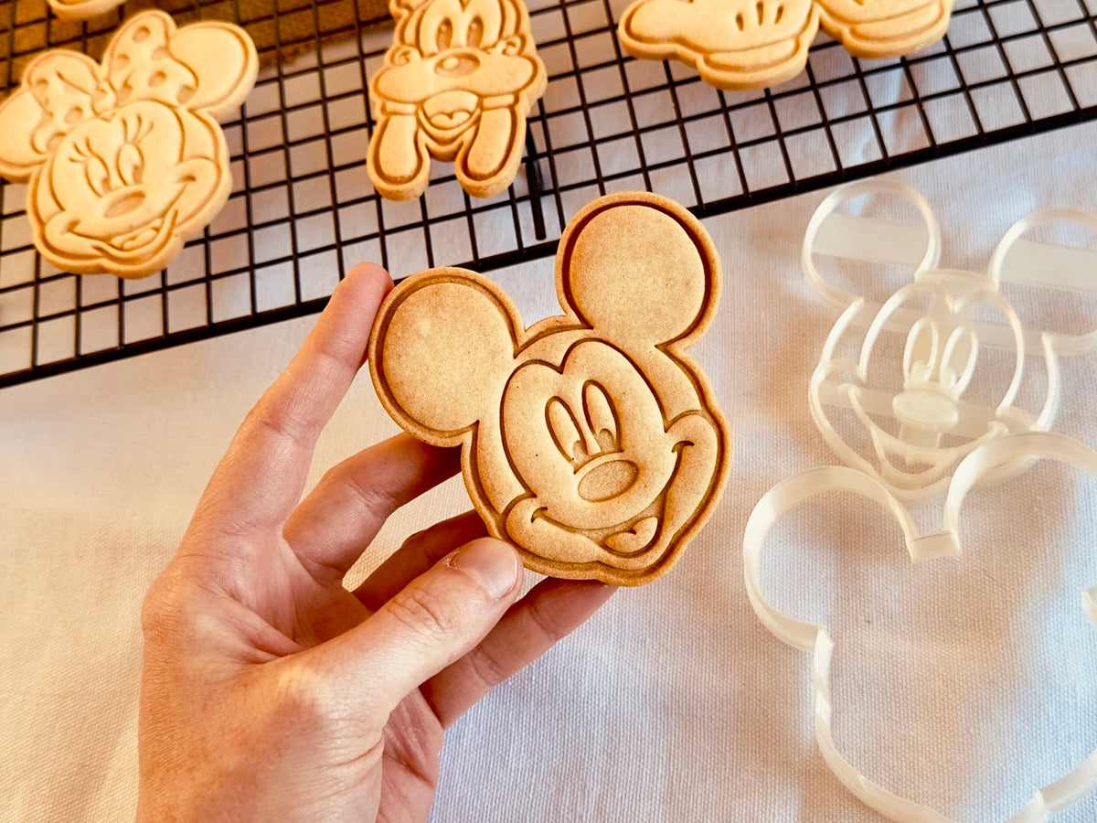 Emporte-pièces Disney goûter d'anniversaire