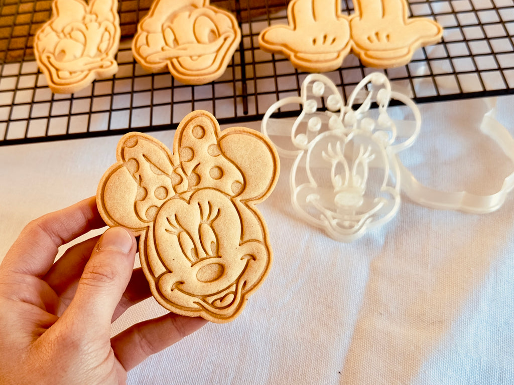 Emporte-pièces Disney goûter d'anniversaire